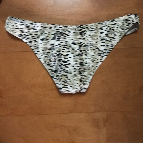 Express Animal Print Bikini Size Medium - Picture 5 of 6